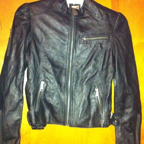 New without tags Ladies we Apple bottoms leather moto coat jacket size Medium M - Picture 1 of 5